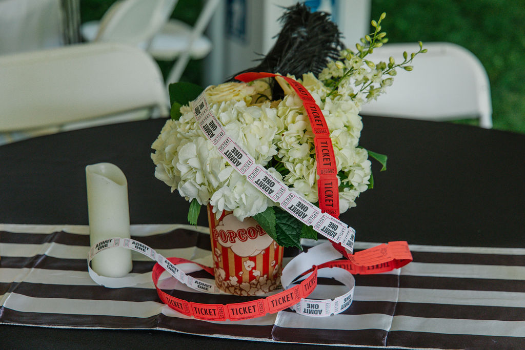 Flowers & Decor: Glitter T